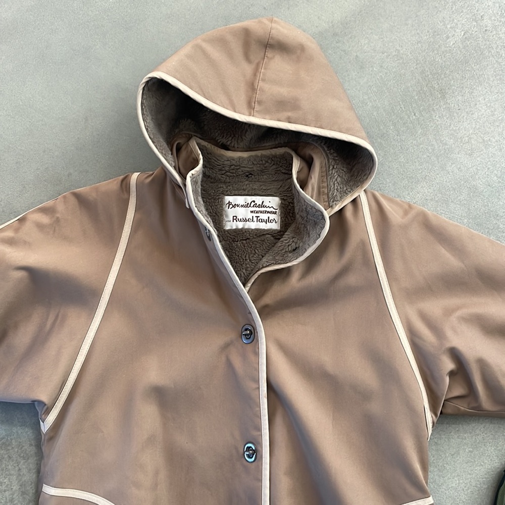 Women's Tan Coat with White Trim - Picture 3 of 7